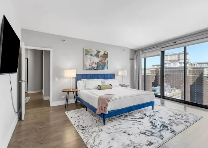 Lux Dtown Penthouses 9bd-9ba Sleep 25 Parking, Pool, Gym Apartamento