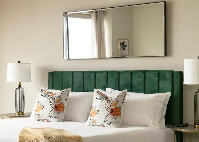 Lux Dtown Penthouses 9bd-9ba Sleep 25 Parking, Pool, Gym Apartamento *