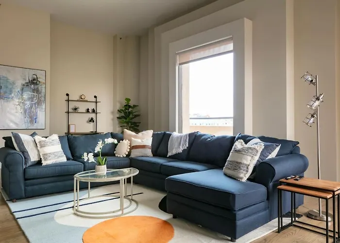 Apartamento Lux Dtown Penthouses 9bd-9ba Sleep 25 Parking, Pool, Gym *