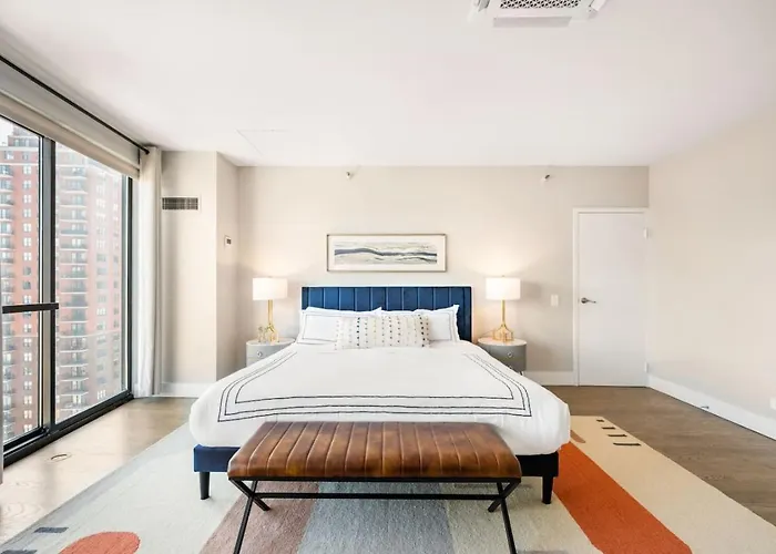 Lux Dtown Penthouses 9bd-9ba Sleep 25 Parking, Pool, Gym Apartamento