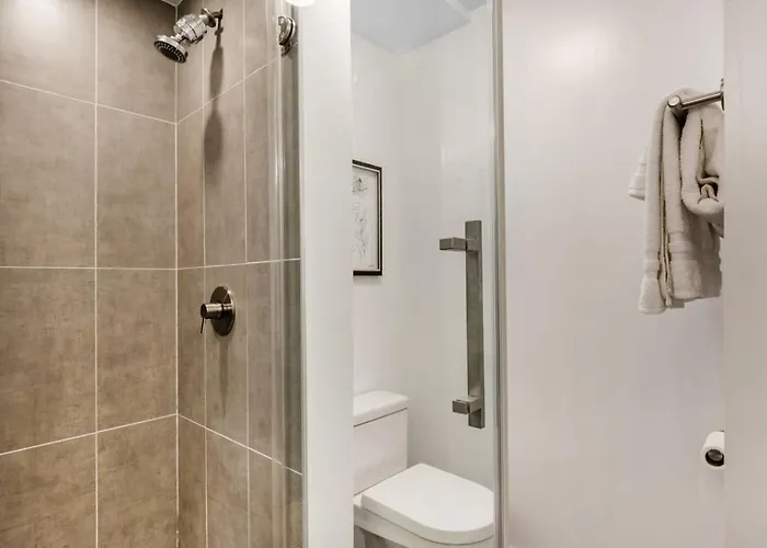 Apartamento Lux Dtown Penthouses 9bd-9ba Sleep 25 Parking, Pool, Gym
