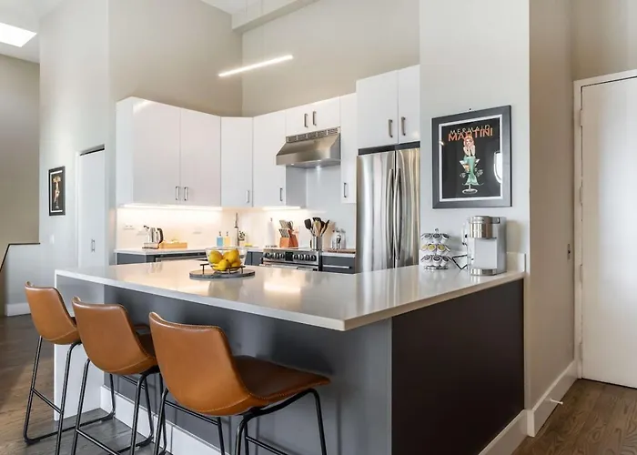Lux Dtown Penthouses 9bd-9ba Sleep 25 Parking, Pool, Gym Apartamento *