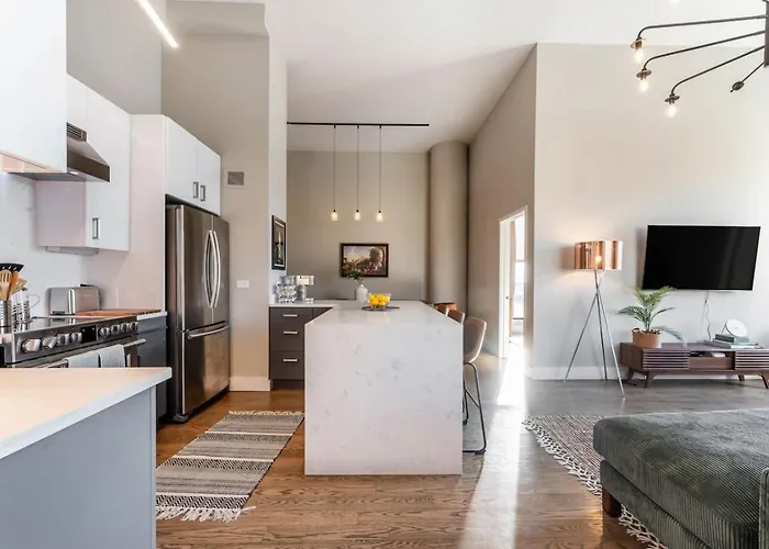 Lux Dtown Penthouses 9bd-9ba Sleep 25 Parking, Pool, Gym Апартаменты Чикаго