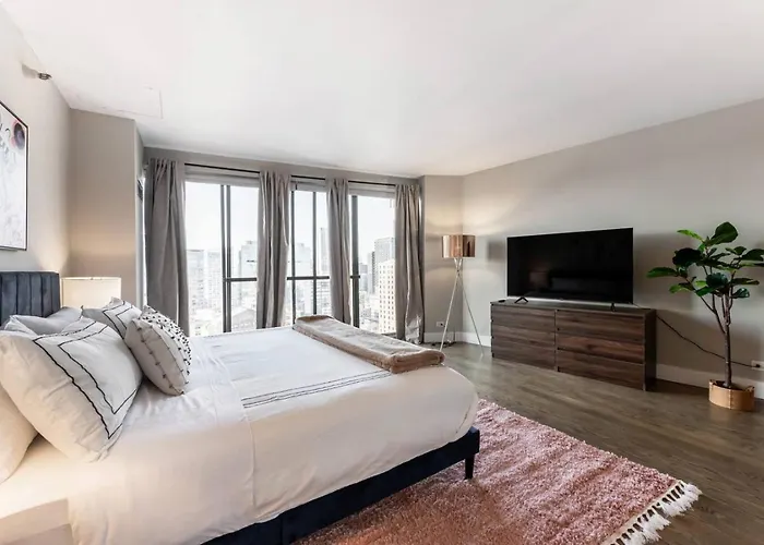 Lux Dtown Penthouses 9bd-9ba Sleep 25 Parking, Pool, Gym Апартаменты Чикаго
